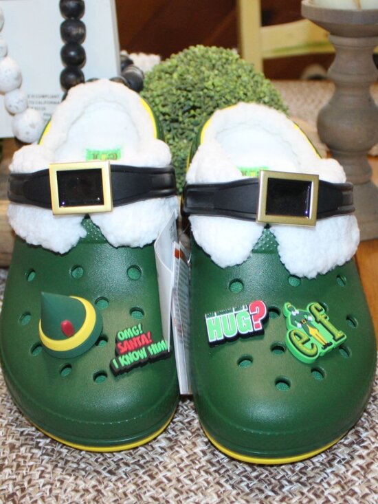 CROCS Shoes - NWT Women's fur lined ELF Crocs women's size 10. SUPER CUTE AND FUN!
